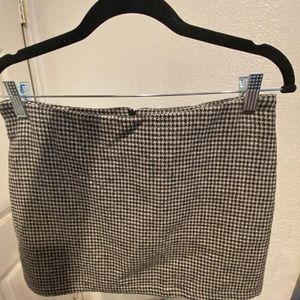 Brandy Melville Arlo Low Waist Skirt